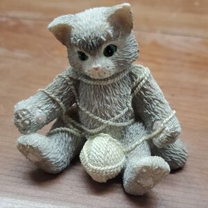 1994 ENESCO Calico Kittens Resin A PLAYFUL AFTERNOON PLAYFUL CAT FIGURINE VTG